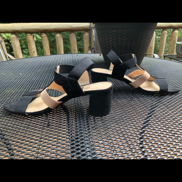 Impo- Edwina NWOT black & beige sandals, size 8 M - Picture 13 of 14